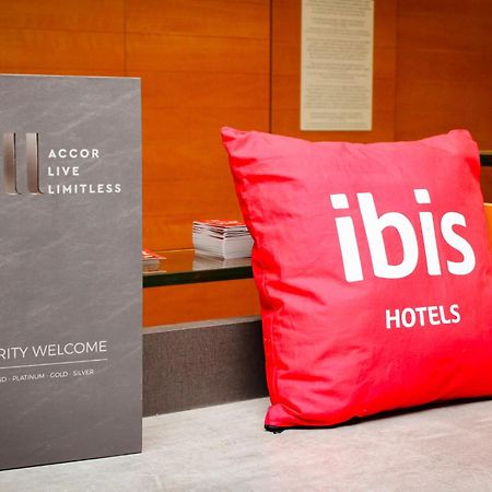 Ibis Sao Jose Hotel Exterior photo